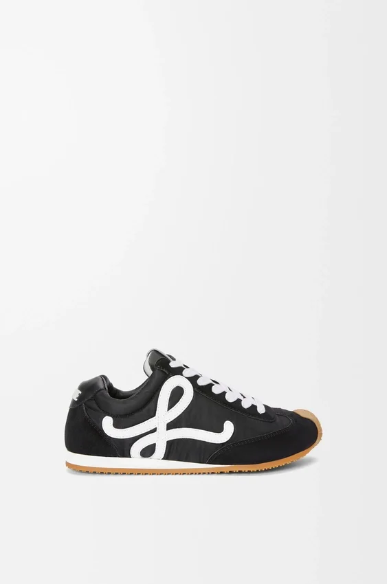 Ballet Runner 2.0 z nylonu i skóry cielęcej Ballet Runner 2.0 z nylonu i skóry cielęcej