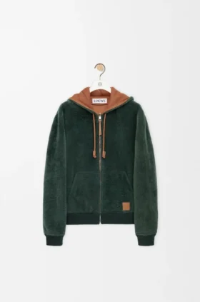 Bluza z kapturem z owczej skóry