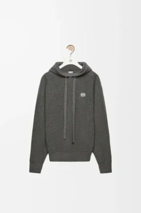 Bluza z kapturem z wełny