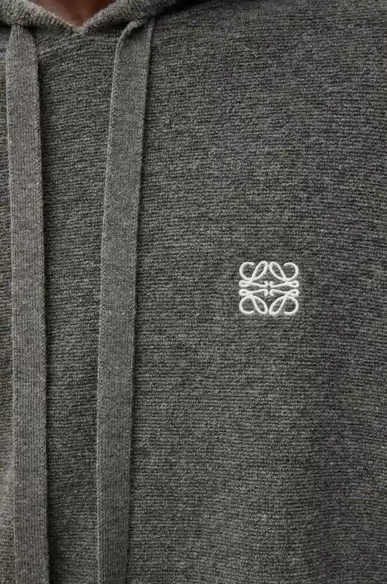Bluza z kapturem z wełny Bluza z kapturem z wełny
