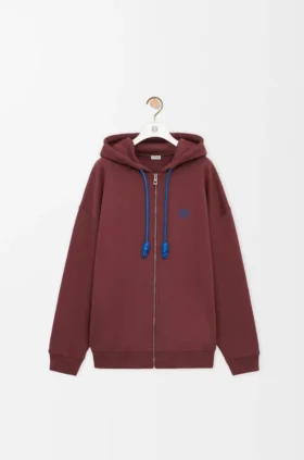 Bluza z kapturem zapinana na zamek, wykonana z bawełny