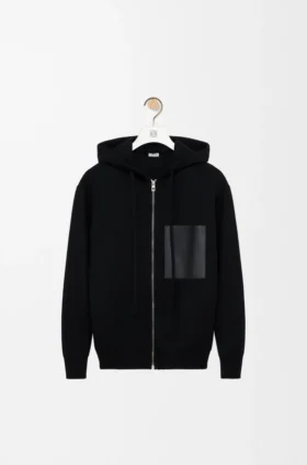 Bluza z kapturem zapinana na zamek, wykonana z wełny