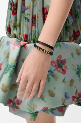 Bransoletka „Double Wrap” marki loewe ze skóry cielęcej