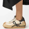 Buty sportowe „Flow Runner” z nylonu i zamszu Buty sportowe „Flow Runner” z nylonu i zamszu