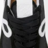 Buty sportowe „Flow Runner” z nylonu i zamszu Buty sportowe „Flow Runner” z nylonu i zamszu