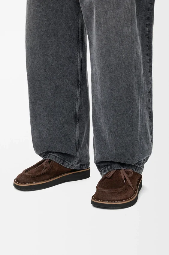 Buty sznurowane Faro z zamszowej skóry cielęcej Buty sznurowane Faro z zamszowej skóry cielęcej