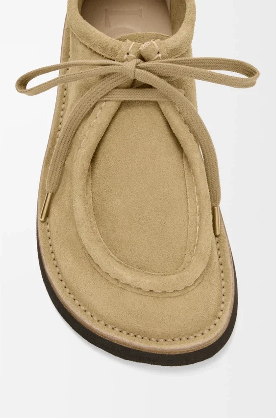 Buty sznurowane Faro z zamszowej skóry cielęcej Buty sznurowane Faro z zamszowej skóry cielęcej