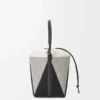 Czapka typu bucket „Treasure Bako” z płótna żakardowego i skóry cielęcej Czapka typu bucket „Treasure Bako” z płótna żakardowego i skóry cielęcej