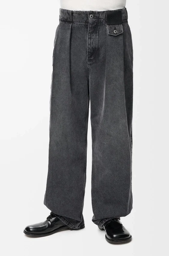 Dżinsy z denimu Dżinsy z denimu