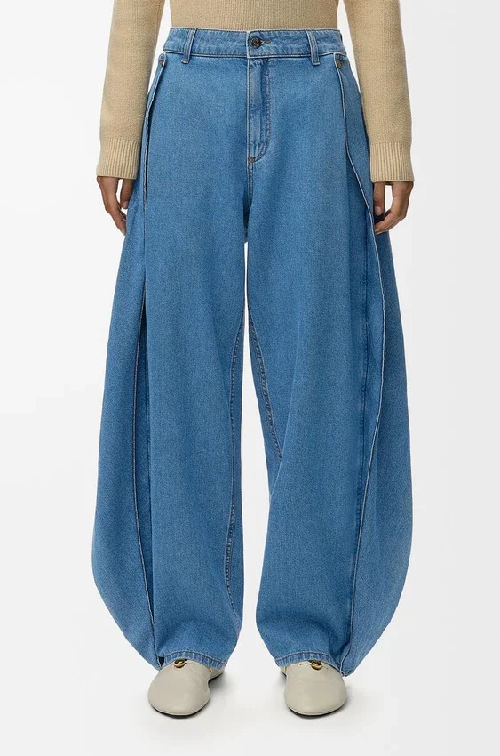 Dżinsy z denimu Dżinsy z denimu