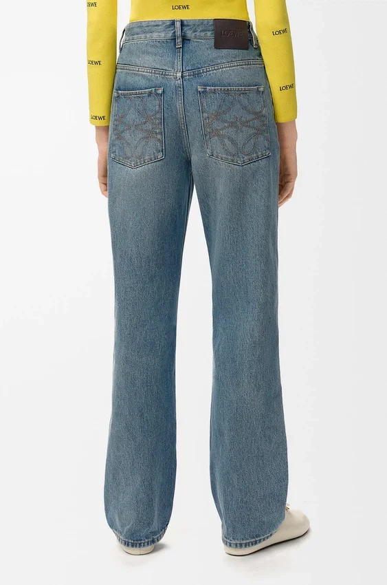Dżinsy z denimu Dżinsy z denimu