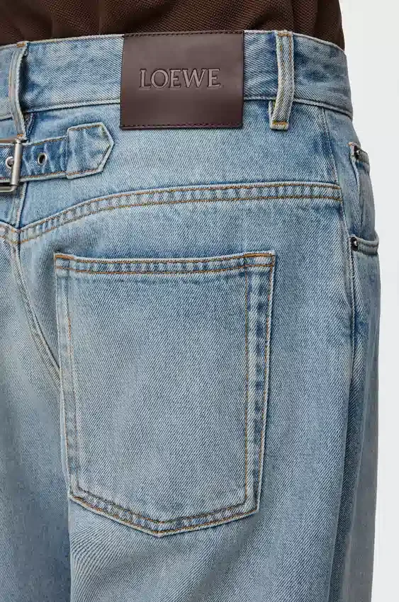 Dżinsy z denimu Dżinsy z denimu