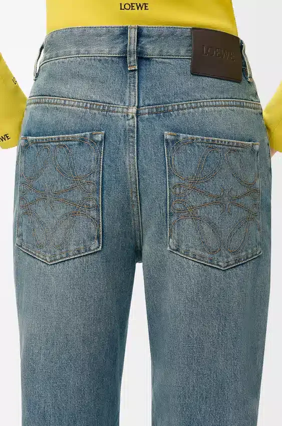 Dżinsy z denimu Dżinsy z denimu