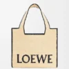 Duża torba Loewe Font Tote z rafii Duża torba Loewe Font Tote z rafii