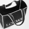 Duża torba Loewe Font Tote z rafii Duża torba Loewe Font Tote z rafii