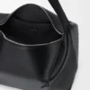 Duża torba Loop Hobo z miękkiej, ziarnistej skóry cielęcej Duża torba Loop Hobo z miękkiej, ziarnistej skóry cielęcej