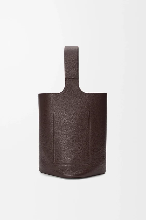 Duża torba Pebble Bucket z miękkiej, ziarnistej skóry cielęcej Duża torba Pebble Bucket z miękkiej, ziarnistej skóry cielęcej
