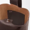 Duża torba Pebble Bucket z miękkiej, ziarnistej skóry cielęcej Duża torba Pebble Bucket z miękkiej, ziarnistej skóry cielęcej