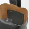 Duża torba Pebble Bucket z miękkiej, ziarnistej skóry cielęcej Duża torba Pebble Bucket z miękkiej, ziarnistej skóry cielęcej