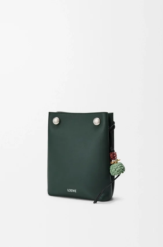 Etui „Pebble” z gładkiej skóry cielęcej Etui „Pebble” z gładkiej skóry cielęcej
