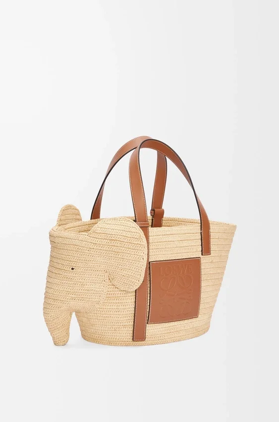 Koszyk „Elephant Basket” z rafii i skóry cielęcej Koszyk „Elephant Basket” z rafii i skóry cielęcej