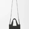 Mała Font Tote z napisem „Loewe” z rafii Mała Font Tote z napisem „Loewe” z rafii
