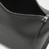 Mała torebka Cubi Crossbody z miękkiej, gładkiej skóry cielęcej i żakardu Mała torebka Cubi Crossbody z miękkiej, gładkiej skóry cielęcej i żakardu