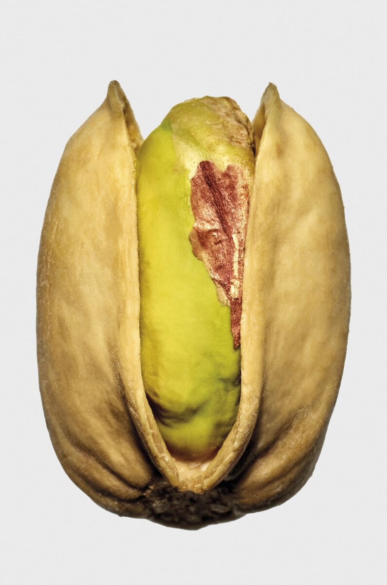 Średnia świeca o zapachu pistacji Średnia świeca o zapachu pistacji