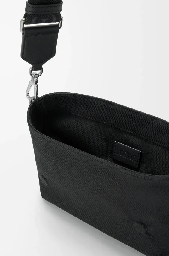Mini Flex Messenger z płótna i zamszu Mini Flex Messenger z płótna i zamszu