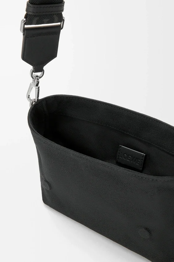 Mini Flex Messenger z płótna i zamszu Mini Flex Messenger z płótna i zamszu