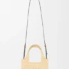 Mini font Tote loewe z napisem w rafii Mini font Tote loewe z napisem w rafii