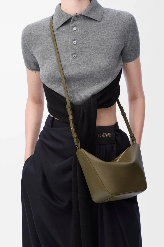 Mini Hammock Hobo z klasycznej skóry cielęcej Mini Hammock Hobo z klasycznej skóry cielęcej