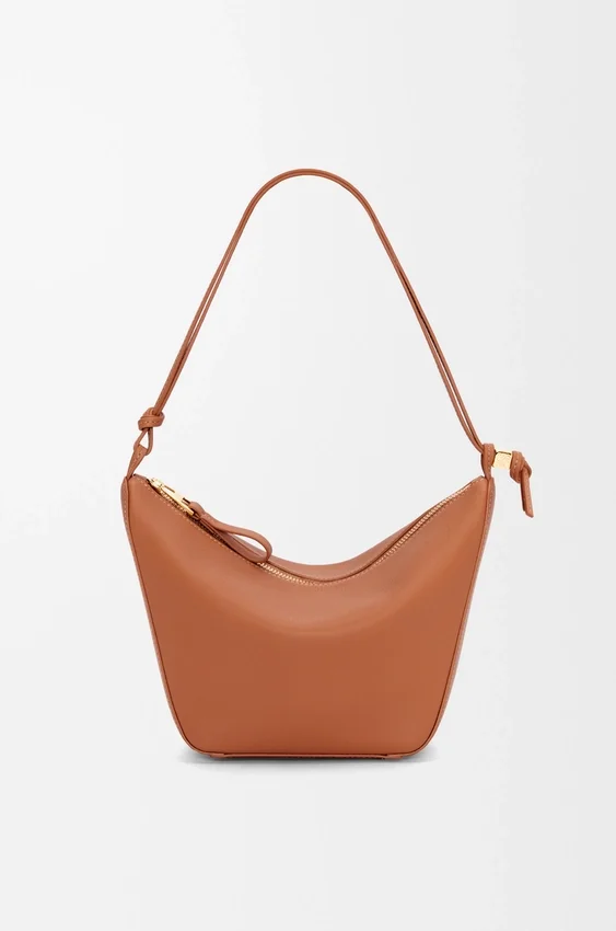 Mini Hammock Hobo z klasycznej skóry cielęcej Mini Hammock Hobo z klasycznej skóry cielęcej