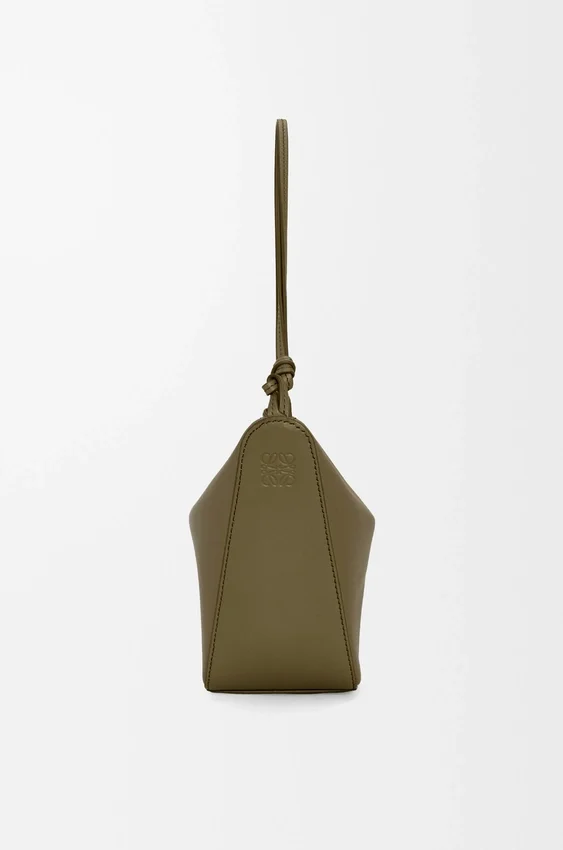 Mini Hammock Hobo z klasycznej skóry cielęcej Mini Hammock Hobo z klasycznej skóry cielęcej
