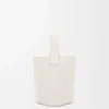 Mini torebka typu Pebble Bucket z miękkiej, ziarnistej skóry cielęcej