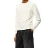 Męski sweter z bawełny z haftowanym logo loewe Anagram, kolor kremowo-biały, H526341Xa1-2370