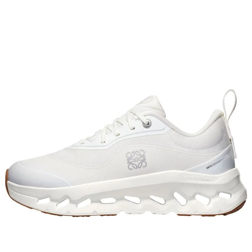 On Running X Loewe Cloudtilt 2 „All White” 3We10870108 On Running X Loewe Cloudtilt 2 „All White” 3We10870108