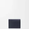 Portfel Anagram składany na trzy części z cielęcej skóry o ziarnistej fakturze typu „Pebble” Portfel Anagram składany na trzy części z cielęcej skóry o ziarnistej fakturze typu „Pebble”