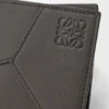Portfel na karty Puzzle Bifold z klasycznej skóry cielęcej Portfel na karty Puzzle Bifold z klasycznej skóry cielęcej