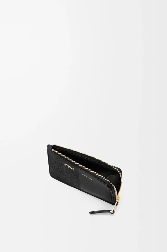 Portmonetka na karty z gładkiej i ziarnistej skóry cielęcej Portmonetka na karty z gładkiej i ziarnistej skóry cielęcej