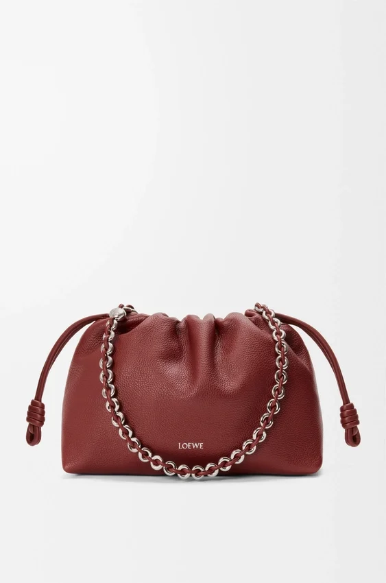 Średnia Flamenco Purse z drobnoziarnistej skóry cielęcej Średnia Flamenco Purse z drobnoziarnistej skóry cielęcej