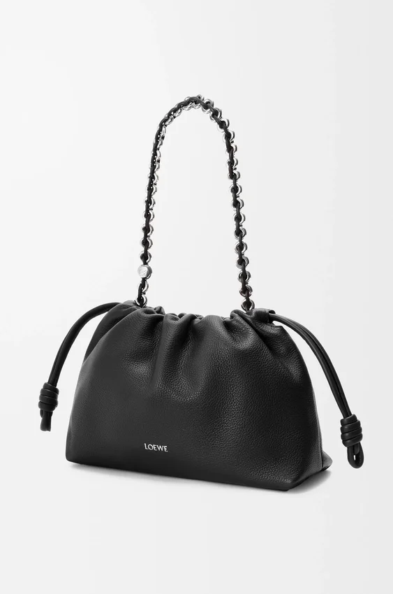 Średnia Flamenco Purse z drobnoziarnistej skóry cielęcej Średnia Flamenco Purse z drobnoziarnistej skóry cielęcej