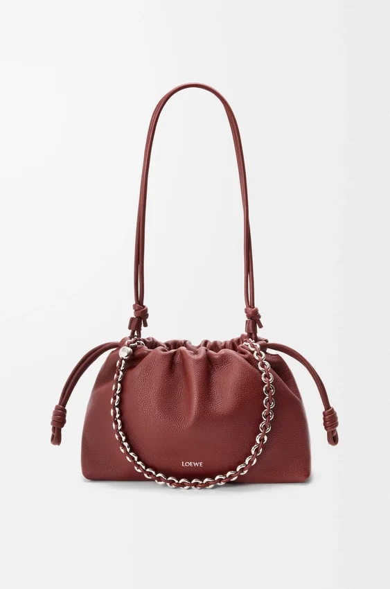 Średnia Flamenco Purse z drobnoziarnistej skóry cielęcej Średnia Flamenco Purse z drobnoziarnistej skóry cielęcej