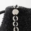 Średnia Flamenco Purse z koralikami w kształcie lwów, wykonana z płótna z koralikami i skóry cielęcej Średnia Flamenco Purse z koralikami w kształcie lwów, wykonana z płótna z koralikami i skóry cielęcej
