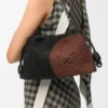 Średnia Flamenco Purse z koralikami w kształcie lwów, wykonana z płótna z koralikami i skóry cielęcej Średnia Flamenco Purse z koralikami w kształcie lwów, wykonana z płótna z koralikami i skóry cielęcej