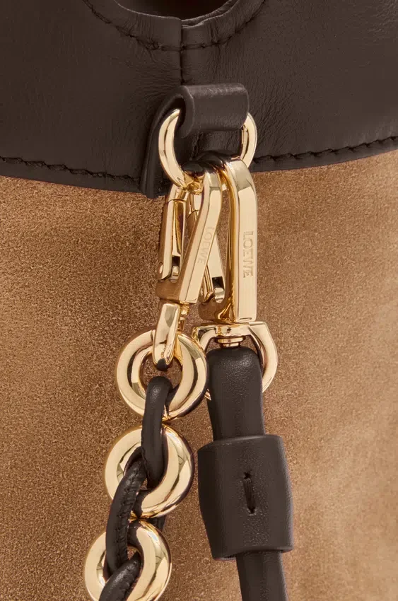 Średnia Flamenco Purse z miękkiej skóry jagnięcej typu nappa Średnia Flamenco Purse z miękkiej skóry jagnięcej typu nappa