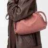 Średnia Flamenco Purse z miękkiej skóry jagnięcej typu nappa Średnia Flamenco Purse z miękkiej skóry jagnięcej typu nappa