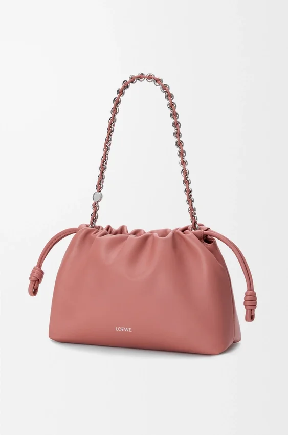 Średnia Flamenco Purse z miękkiej skóry jagnięcej typu nappa Średnia Flamenco Purse z miękkiej skóry jagnięcej typu nappa