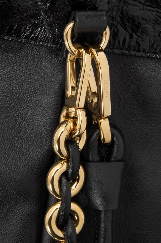 Średnia Flamenco Purse z skóry śluzowca Średnia Flamenco Purse z skóry śluzowca