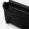 Średnia torba Flex Messenger z płótna i szczotkowanego zamszu Średnia torba Flex Messenger z płótna i szczotkowanego zamszu